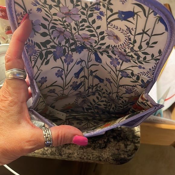 GUCCI Pouch In lavender NEW - Picture 3 of 3